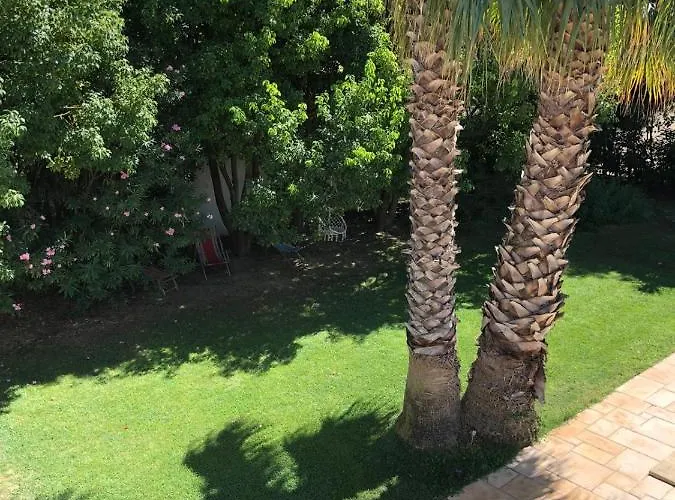 Contemporaine Avec Piscine Sur 1400 M² De Terrain, A 10 Kms Du Cap D Agde Βίλα *